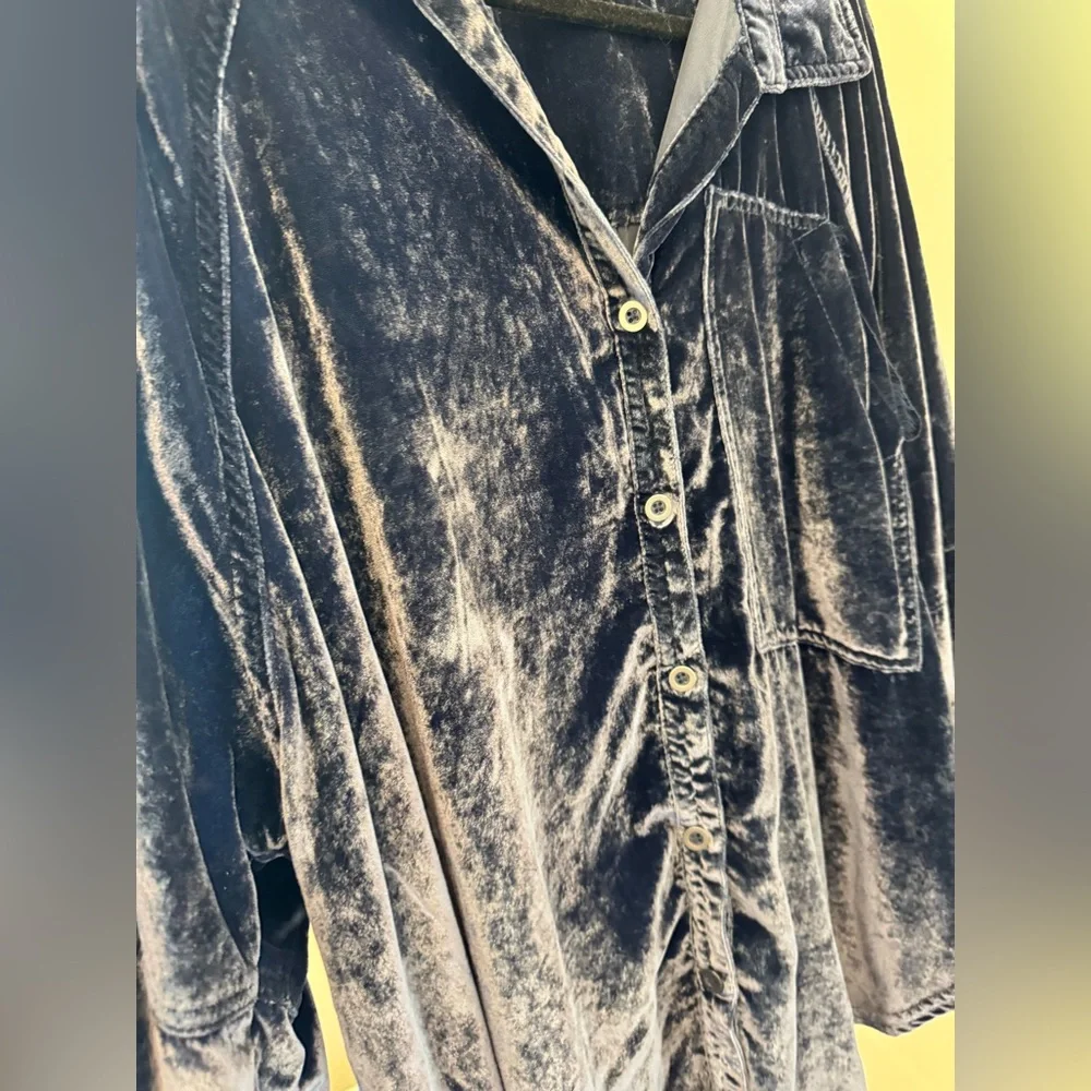 NEW!! Free People We The Free - Night Skies Velvet Top - Picture 6 of 14